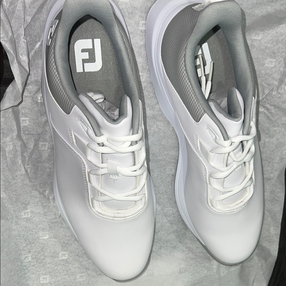 FootJoy Men's White and Gray Athletic Shoes